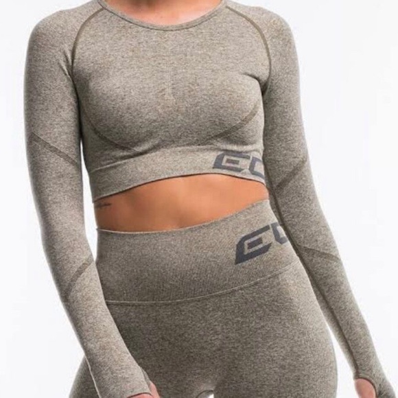 ECHT ARISE SCRUNCH - Picture 2 of 8